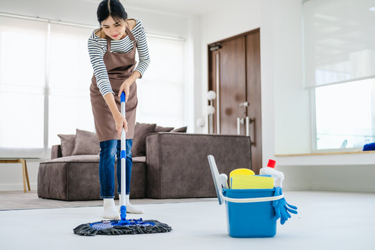 Removing Stains From Porcelain Tiles